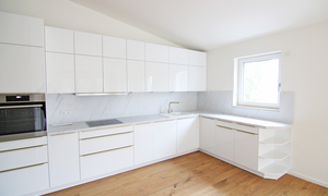 Küche mit toller EBK