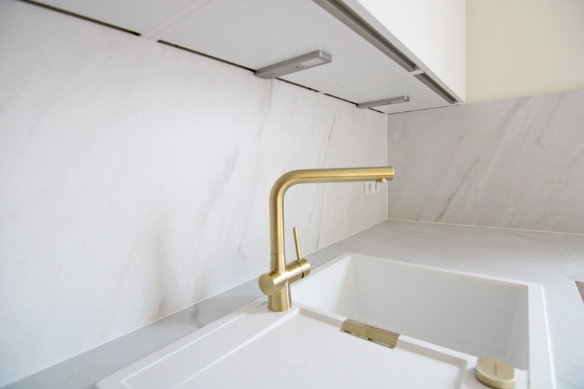 Küche mit toller EBK