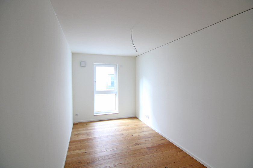Atmosphärischer Altbauklassiker mit Dielen und EBK - tolle Lage Radickestraße! - Photo 3