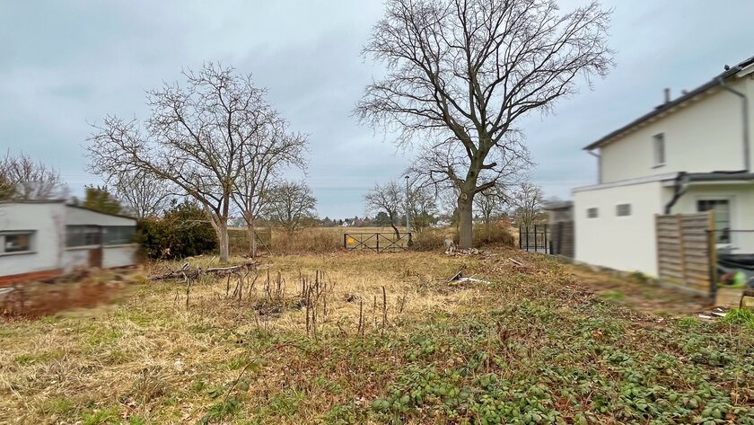 Blick auf das Grundstück