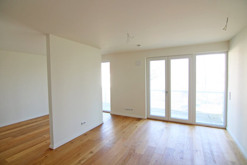 Tolle Altbauwohnung mit Dielenböden - ruhige Lage am Wehneltsteig, mit Renovierungsbedarf - Foto 1
