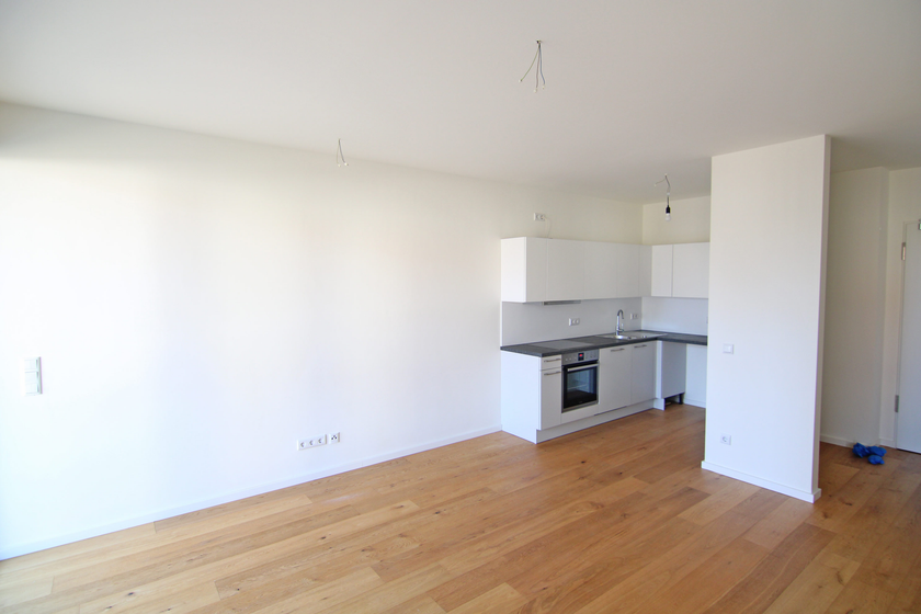 Tolle Altbauwohnung mit Dielenböden - ruhige Lage am Wehneltsteig, mit Renovierungsbedarf - Photo 5