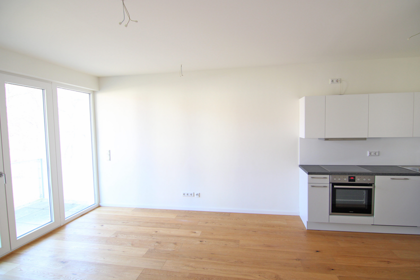 Tolle Altbauwohnung mit Dielenböden - ruhige Lage am Wehneltsteig, mit Renovierungsbedarf - Photo 3