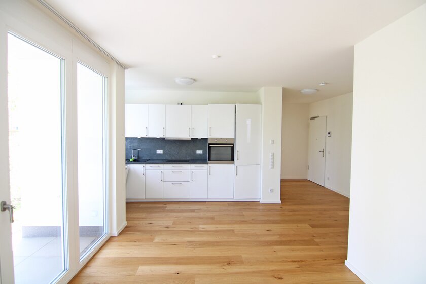 Kleines Wohnglück mit Stil, Balkon und Aufzug - Erstbezug nach Totalmodernisierung, Barfusstraße! - Foto 5