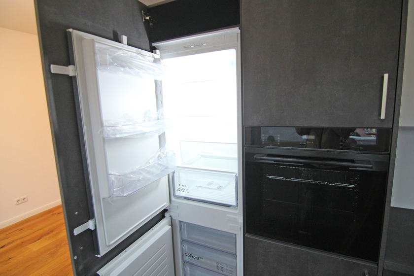 Küche mit eleganter EBK