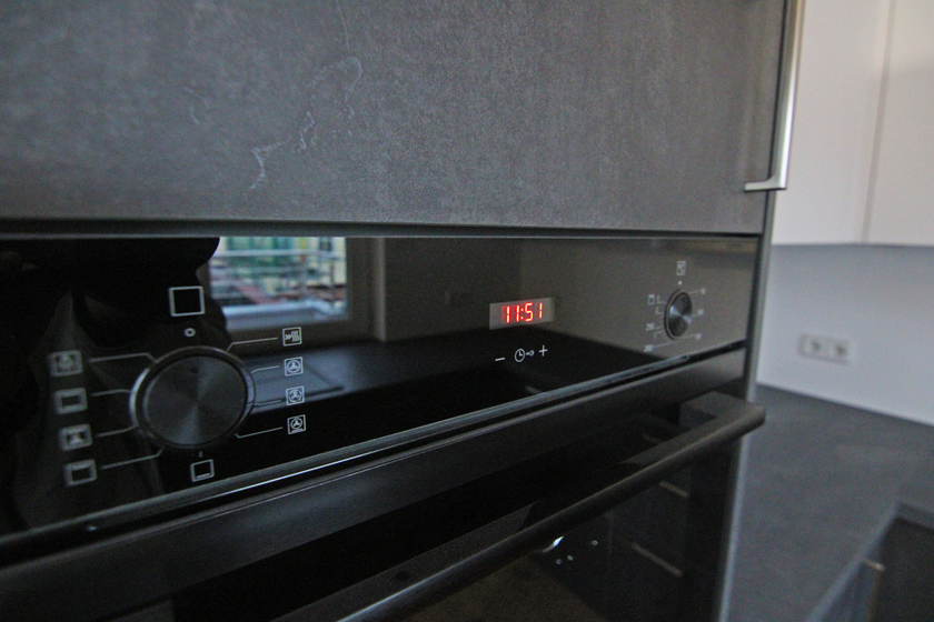 Küche mit eleganter EBK