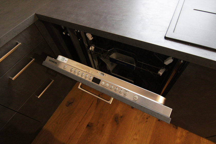 Küche mit eleganter EBK