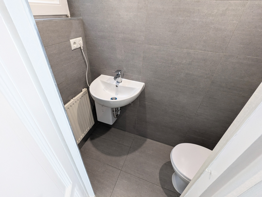 Neu saniertes WC Neu saniertes WC