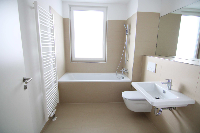 Elegantes Wannenbad Elegantes Wannenbad