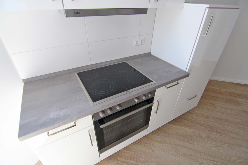 Küche mit hübscher EBK Küche mit hübscher EBK