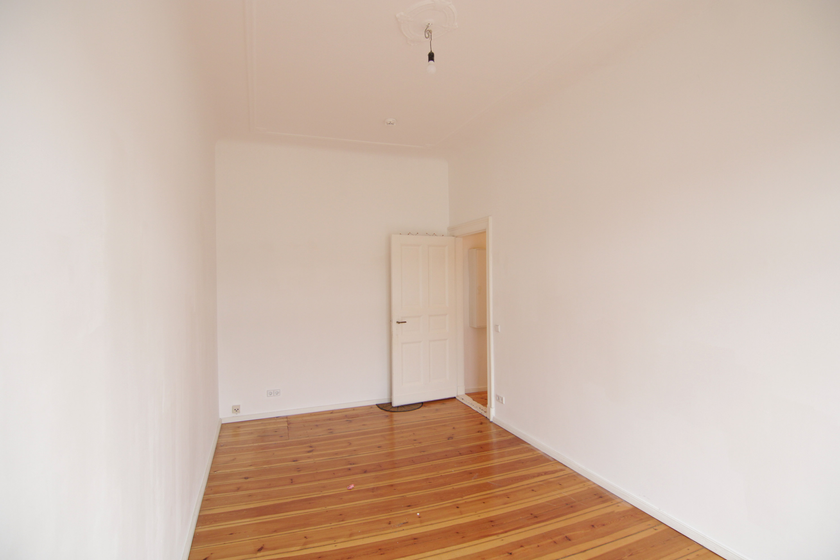 Schlafzimmer mit Balkon 2 Schlafzimmer mit Balkon 2