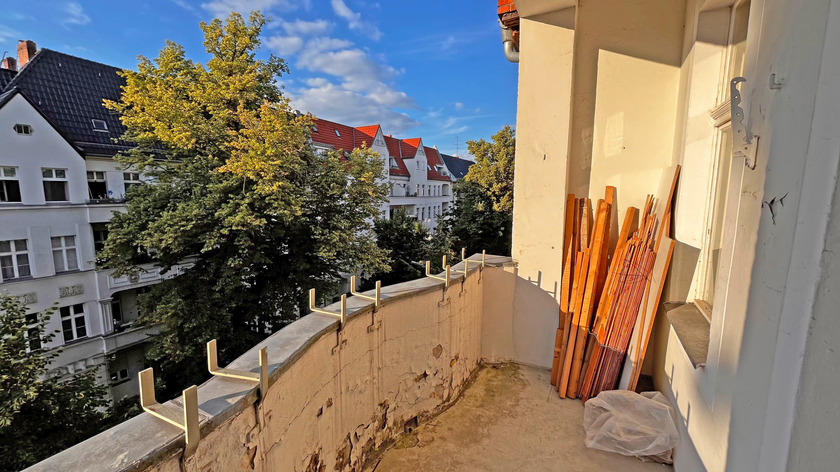 Balkon mit Abendsonne